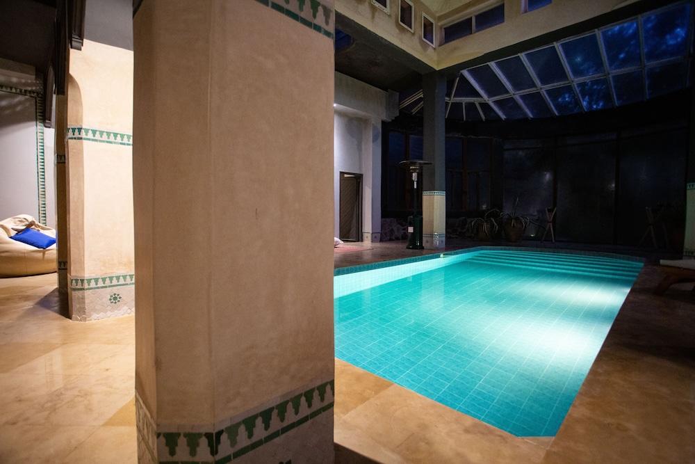 Domaine De La Roseraie Resort ウリガン エクステリア 写真